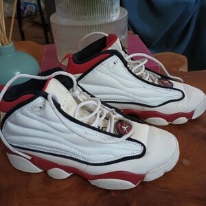 Kids Jordan Sneakers